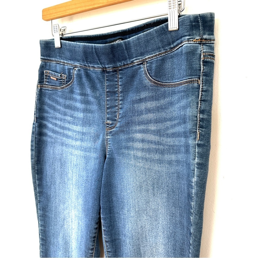 Nine West Jeans, High-rise, Pull-on Skinny, Stretch - Picture 3 of 12